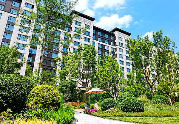 人哪家养老院自建医院能提供住院式养老？ 半壁店恭和苑麻将胡了长期卧床且伴有严重并发症需要专业医疗的失能病(图4)