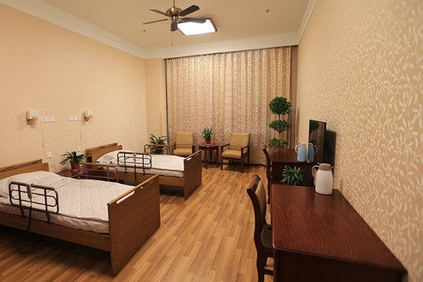 青敬老院、长友养(雅苑)24小时照护口碑优良!2026最新PG麻将胡了2试玩失能老人需专业照护比较好的养老院?四季(图19) 青敬老院、长友养(雅苑)24小时照护口碑优良!2026最新PG麻将胡了2试玩失能老人需专业照护比较好的养老院?四季(图19)